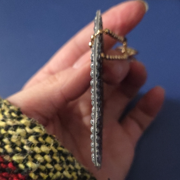 Handmade Paw Print Keychain with Gold Clip - Picture 4 of 4